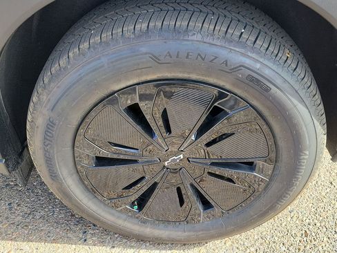 New 2026 Chevrolet Blazer EV LT image 33