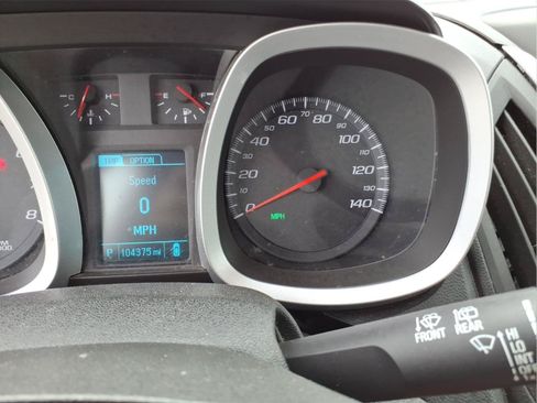 Used 2015 Chevrolet Equinox LT w/ Driver Convenience Package FWD image 18