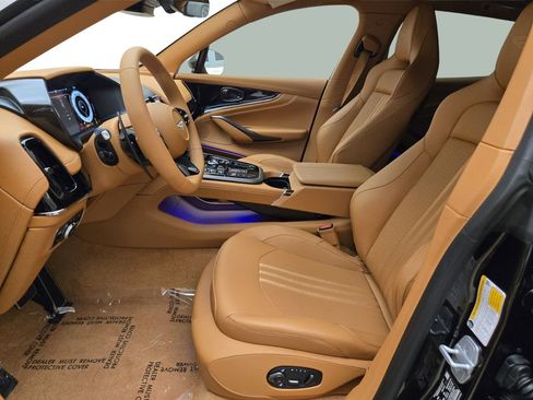 New 2026 Aston Martin DBX 707 AWD/4WD image 13