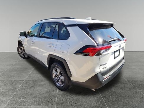 Certified 2025 Toyota RAV4 XLE AWD/4WD image 5