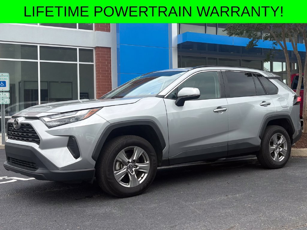 Used 2024 Toyota RAV4 XLE AWD/4WD image 1