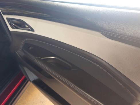 Used 2015 Cadillac SRX Performance w/ Driver Assist Package image 10