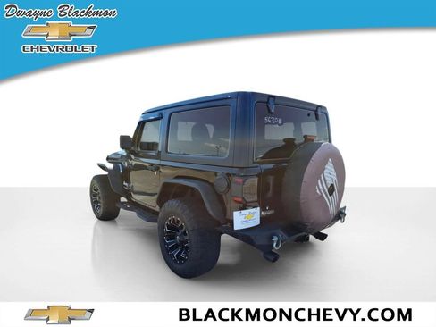Used 2020 Jeep Wrangler Sport AWD/4WD image 5