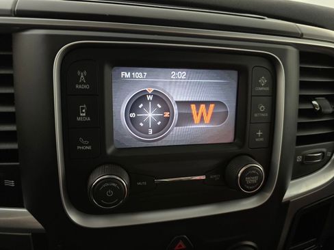 Used 2024 RAM 1500 Classic SLT image 27