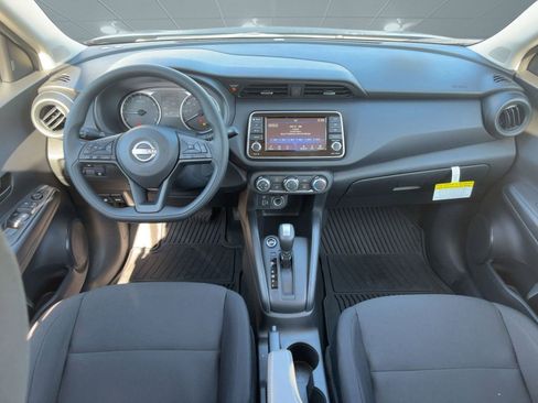 New 2025 Nissan Kicks Play S image 16