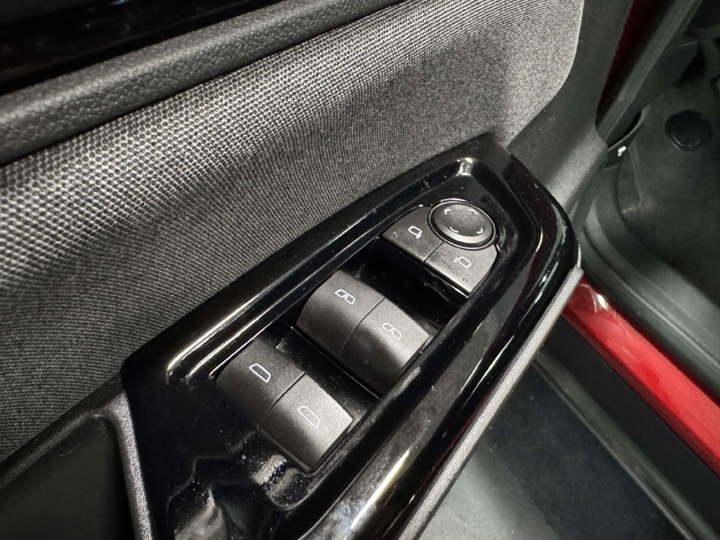 Used 2025 Honda Prologue EX image 19