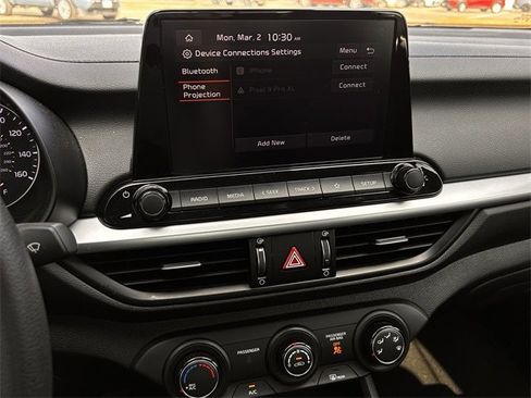 Used 2024 Kia Forte LXS w/ LXS Technology Package image 19