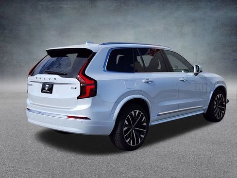 New 2026 Volvo XC90 B6 Plus w/ Protection Package Premier image 7