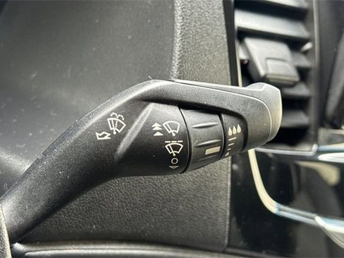 Used 2023 Ford Transit 350 XLT image 51