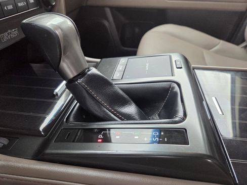 Used 2022 Lexus GX 460 Premium image 12