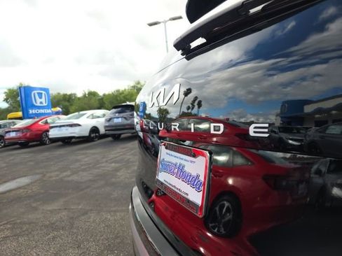 Used 2023 Kia Telluride SX Prestige AWD/4WD image 14