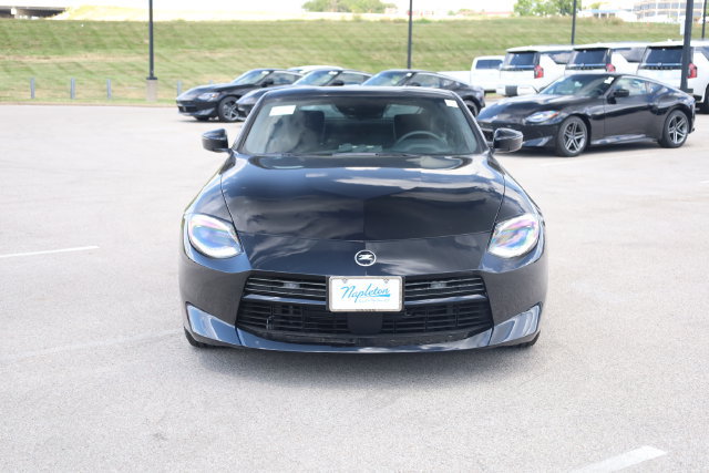 New 2027 Nissan Z Sport w/ Essentials Package (Sport) RWD image 3