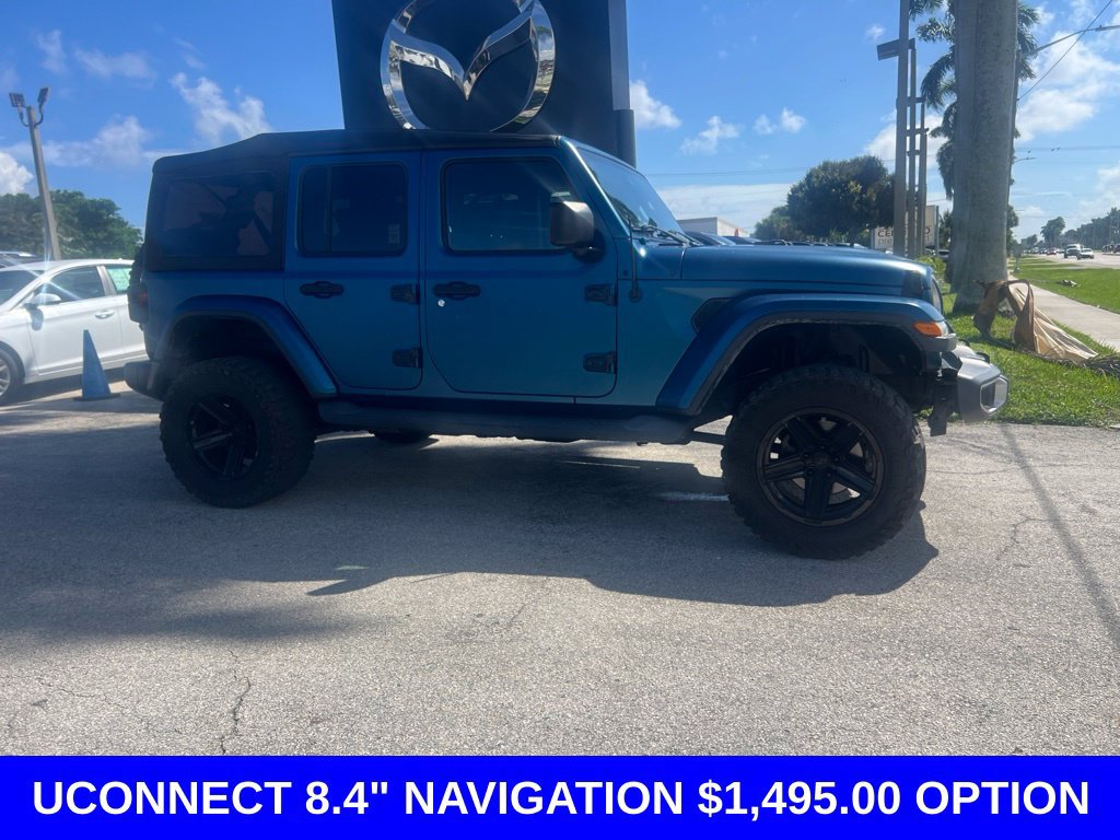 Used 2018 Jeep Wrangler Unlimited Sahara AWD/4WD image 6