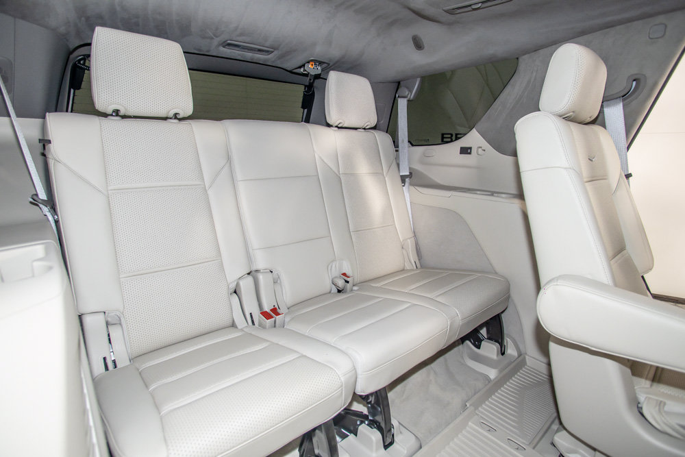 Used 2025 Cadillac Escalade Premium Luxury Platinum w/ LPO, Floor Liner Package AWD/4WD image 17