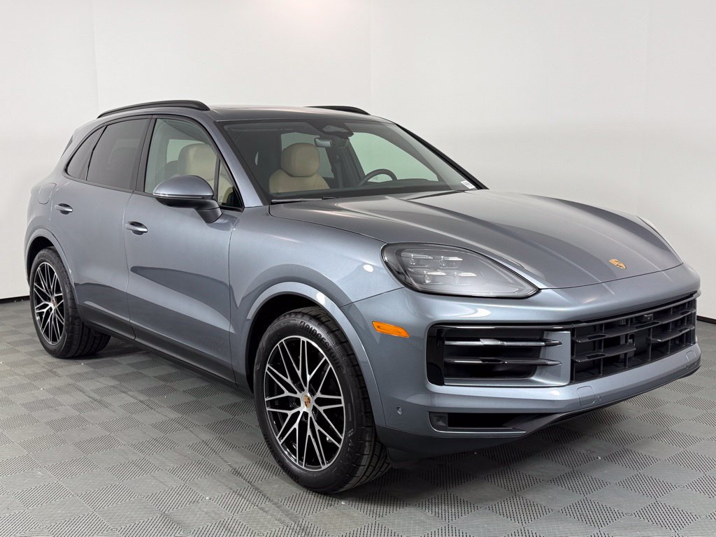 Certified 2026 Porsche Cayenne AWD/4WD image 9
