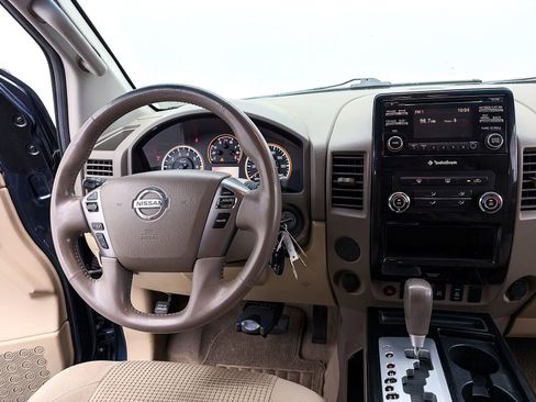 Used 2014 Nissan Titan SV w/ SV Premium Utility Package image 3