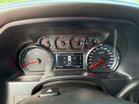 Used 2018 GMC Sierra 1500 SLT w/ SLT Premium Package AWD/4WD image 28