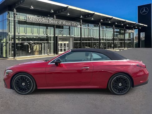 Certified 2024 Mercedes-Benz CLE 300 4MATIC Cabriolet image 5