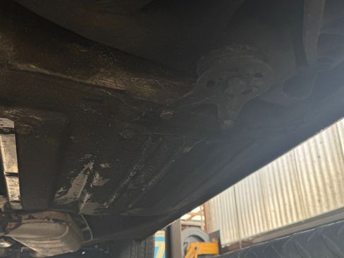 Used 1987 Mercedes-Benz 560 SL image 31