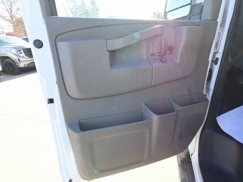 New 2025 Chevrolet Express 2500 w/ Driver Convenience Package RWD image 10