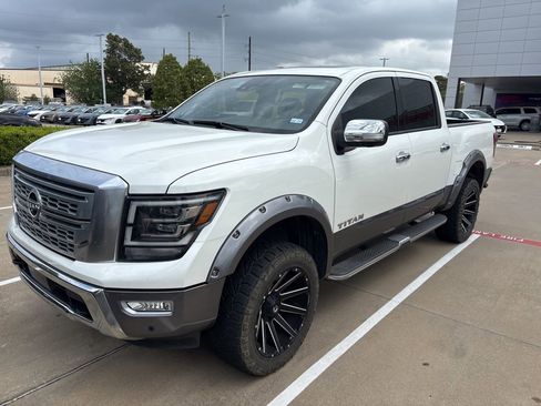 Used 2023 Nissan Titan Platinum Reserve w/ Moonroof Package image 1