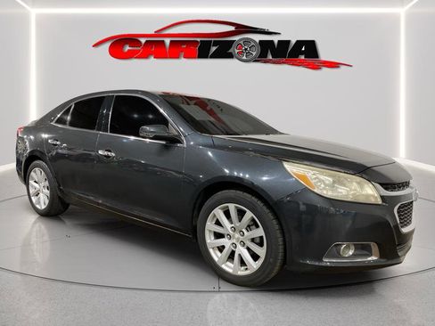 Used 2015 Chevrolet Malibu LT image 2