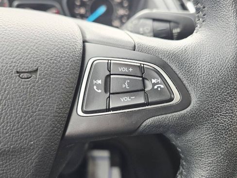 Used 2019 Ford Escape Titanium AWD/4WD image 25
