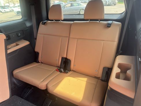 Used 2024 Hyundai Santa Fe Limited image 15