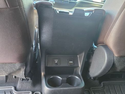 Used 2021 Toyota Sienna Platinum FWD image 13