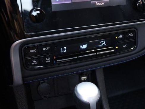 Certified 2019 Toyota Corolla SE FWD image 17