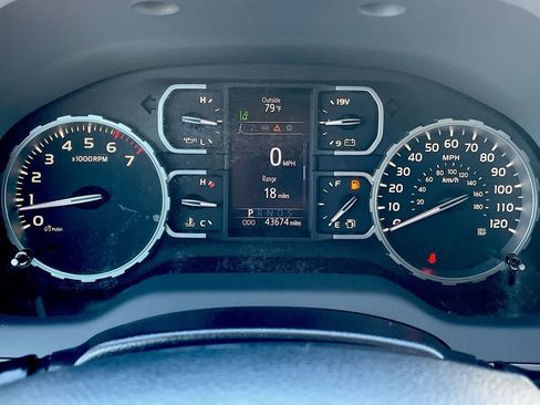 Used 2020 Toyota Tundra SR5 image 26