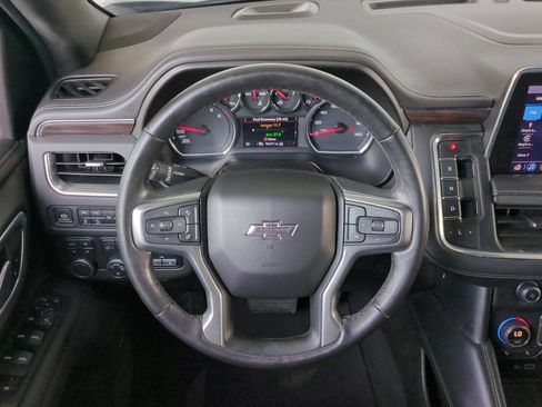 Used 2021 Chevrolet Tahoe Z71 w/ Z71 Signature Package AWD/4WD image 15