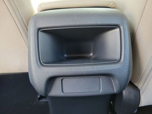 Certified 2024 Honda HR-V LX image 11