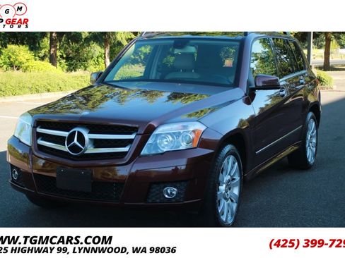 Used 2011 Mercedes-Benz GLK 350 4MATIC image 1