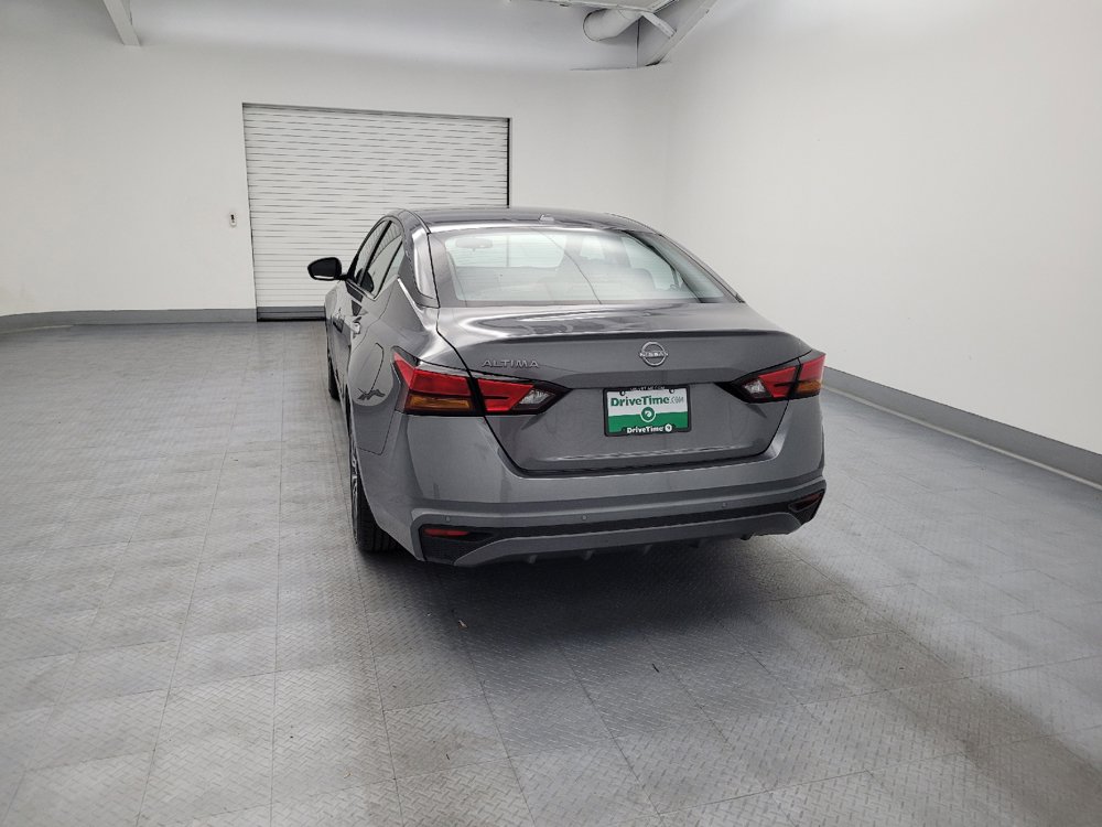 Used 2025 Nissan Altima 2.5 SV FWD image 6