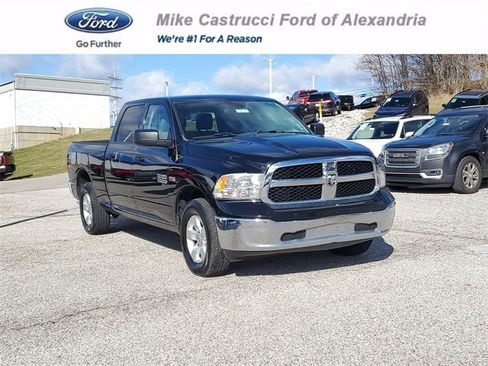 Used 2020 RAM 1500 Classic SLT image 1