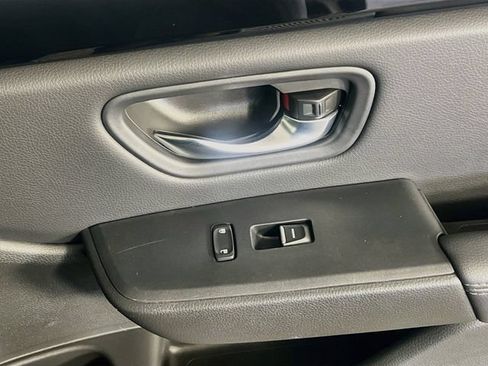 Used 2023 Honda Pilot EX-L image 32