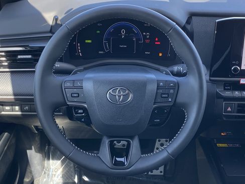 Certified 2026 Toyota Camry SE FWD image 16