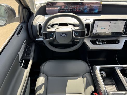 New 2026 Ford Expedition Max Active image 14