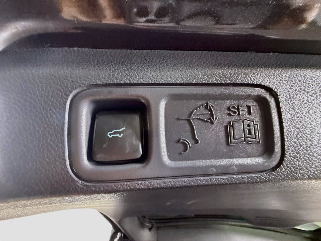 Used 2024 Ford Expedition XLT RWD image 29