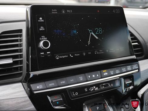 Used 2025 Honda Odyssey Elite image 31