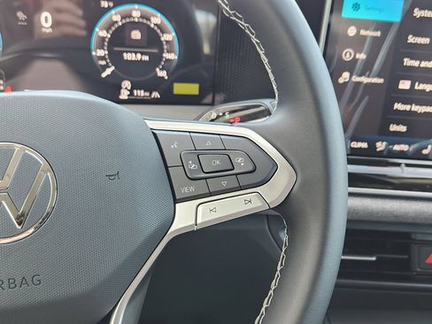 New 2026 Volkswagen Tiguan S AWD/4WD image 18