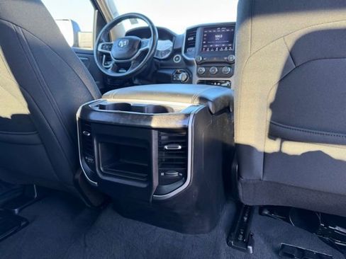 Used 2019 RAM 1500 Big Horn image 14