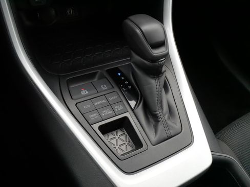 Certified 2024 Toyota RAV4 LE image 24