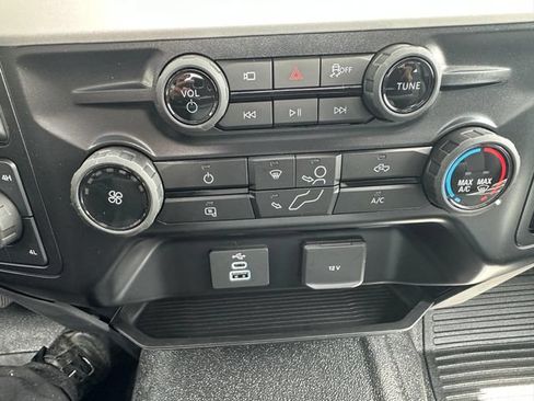 Used 2025 Ford F250 XL w/ 360-Degree Camera Package AWD/4WD image 22