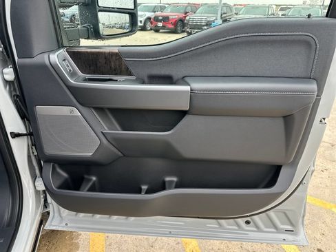 New 2026 Ford F250 Lariat w/ Lariat Ultimate Package AWD/4WD image 17