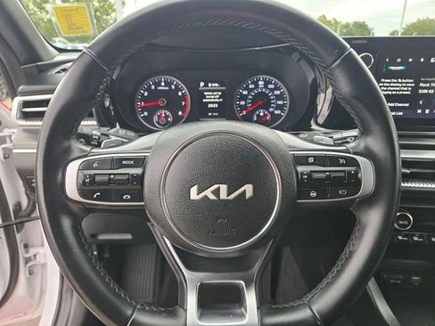 Used 2024 Kia K5 GT FWD image 23