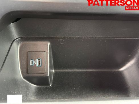 Used 2021 Ford F150 XLT AWD/4WD image 11