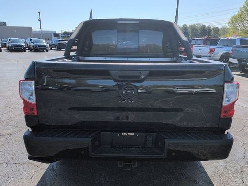 Used 2021 Nissan Titan SV w/ SV Convenience Package AWD/4WD image 6