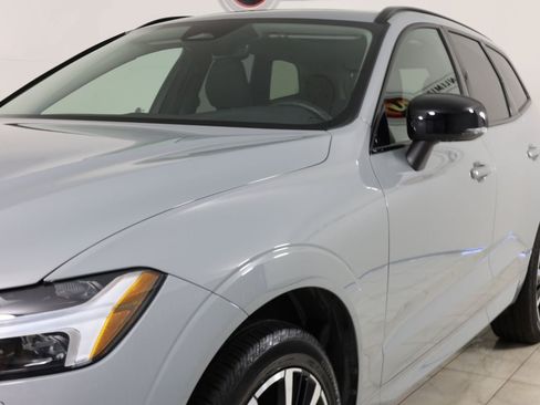Used 2025 Volvo XC60 B5 Plus AWD/4WD image 49